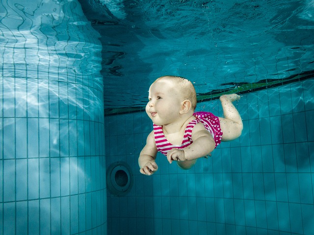 dítě plavec